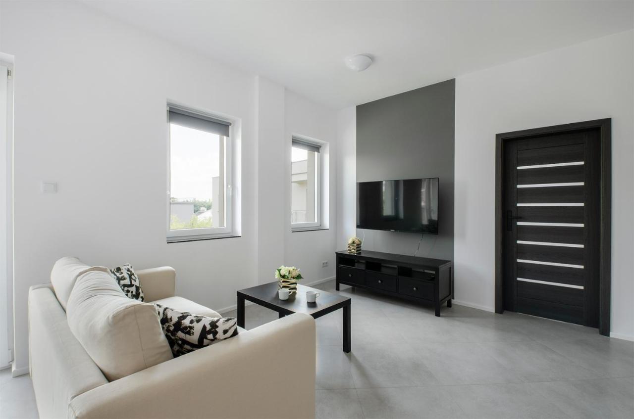 Goldaparts Manufaktura Premium Apartamento Łódź Exterior foto